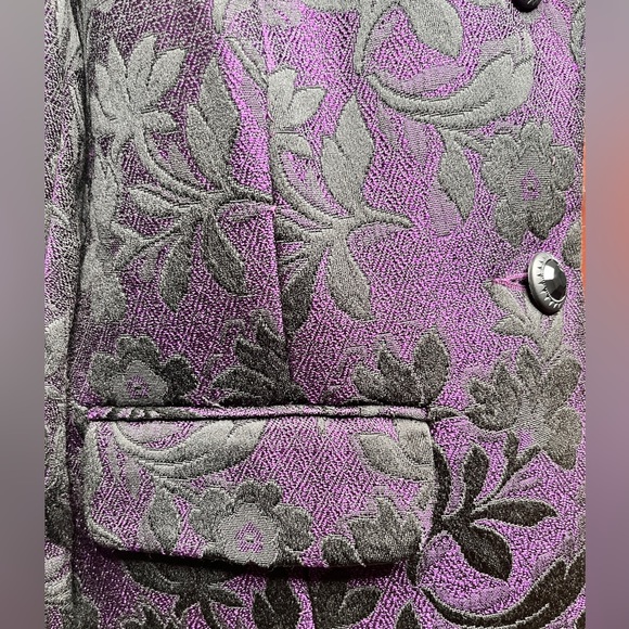 Clearance: Studio 1940 BLAZER Purple With Textured Black Flowers Large - Picture 8 of 8